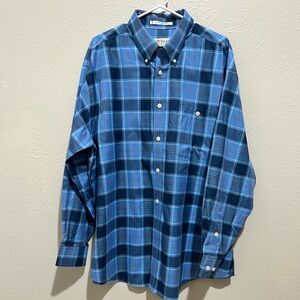 Orvis Men's XL Light Blue Plaid Flannel Button Down Shirt